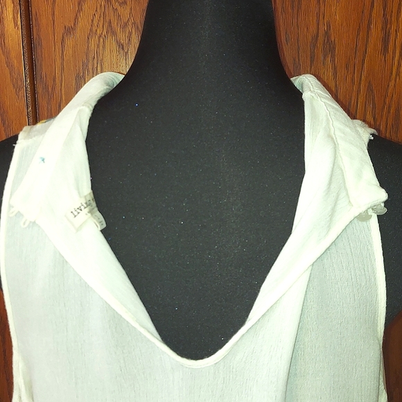 Living Doll Boho Cold Shoulder Floral Tunic - Picture 6 of 9